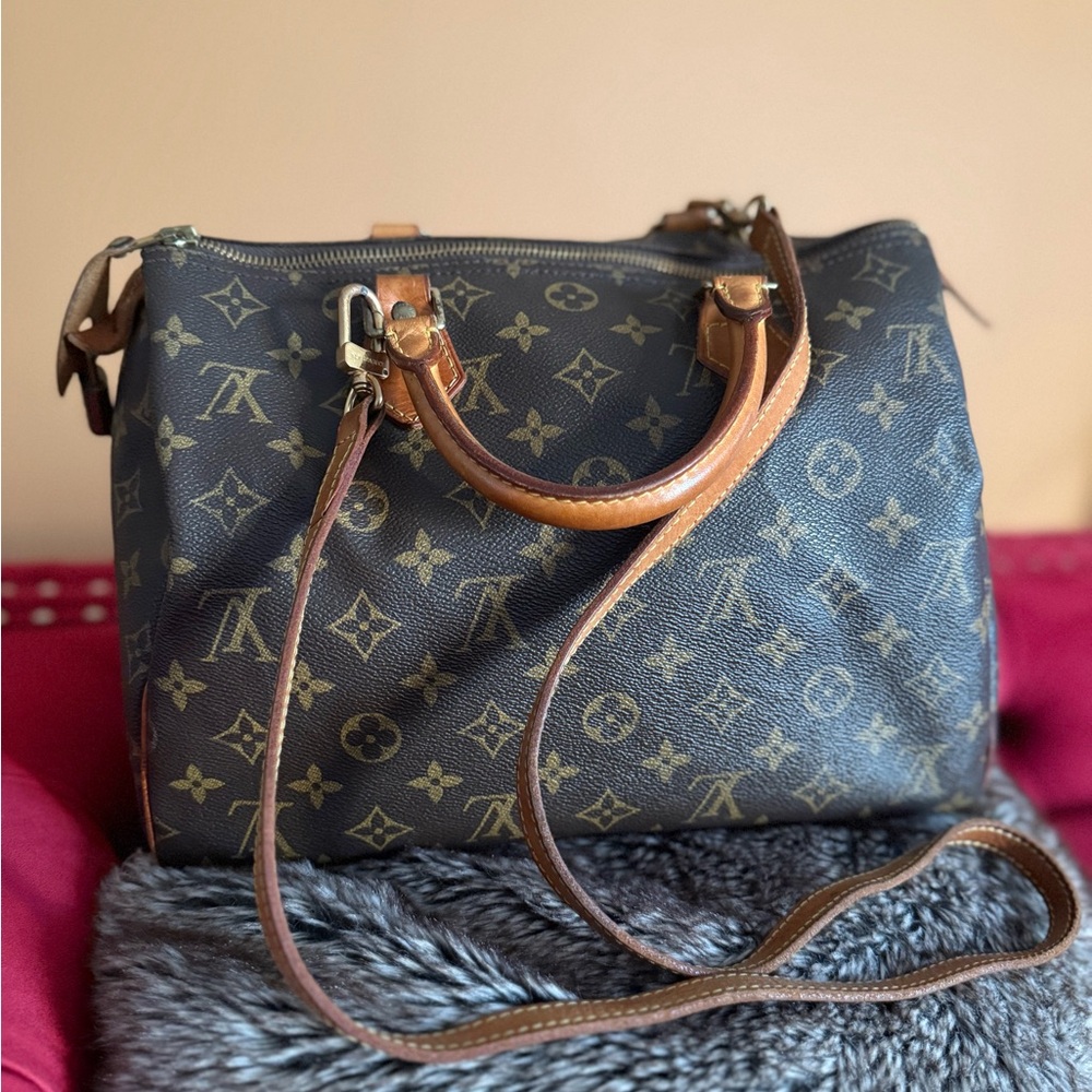Louis Vuitton Monogram Speedy 30 Bandoulière